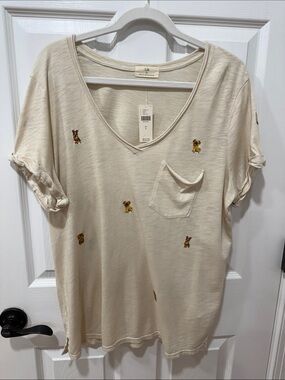 NWT T.La Cream Space Dye V-Neck Short Sleeve Tee with Puppy Embroidery Sz L